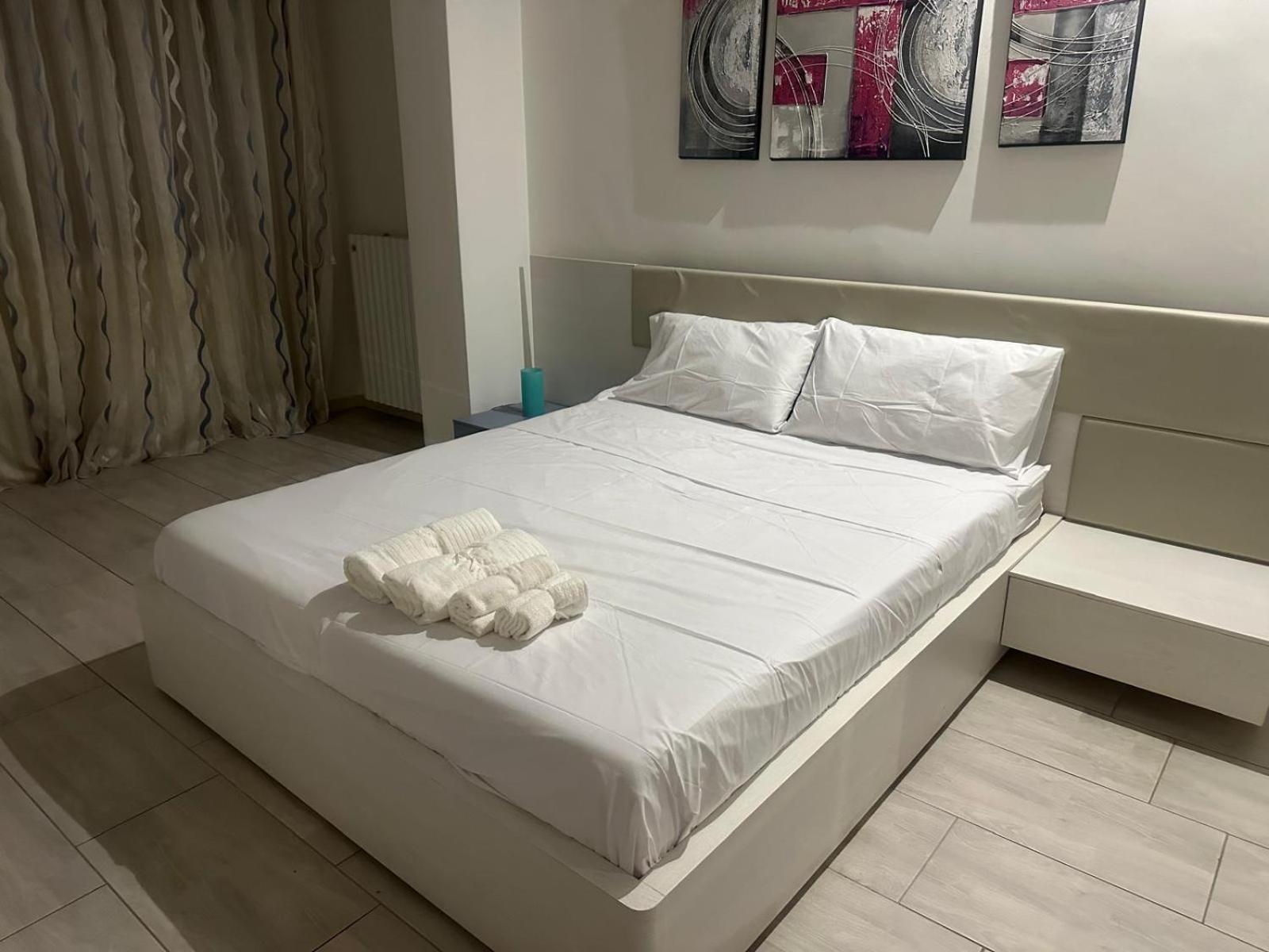 Home Manzoni Бари Экстерьер фото
